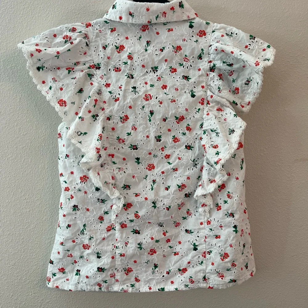 Floral Ruffle Blouse - Picture 2 of 3
